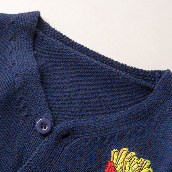 Детска ежедневна жилетка с V-образна яка и бродерия в няколко цвята