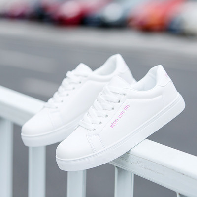 Дамски маратонки с надпис