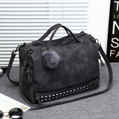 Дамска голяма чанта от еко велур с пух в 3 цвята