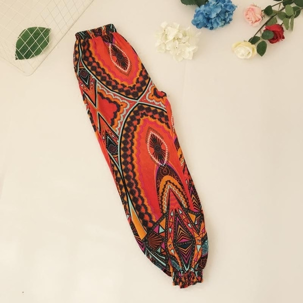 Цветен дамски панталон с висока талия 