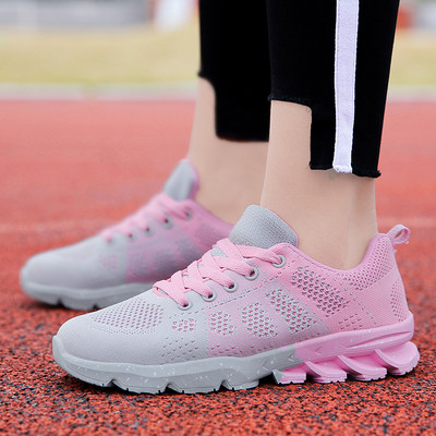 Дамски обувки за бягане в няколко цвята