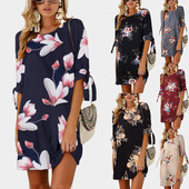 Модерна дамска рокля с 3/4 ръкав и флорален десен в няколко цвята