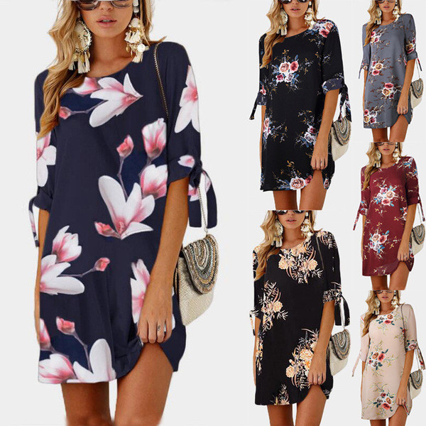 Модерна дамска рокля с 3/4 ръкав и флорален десен в няколко цвята 