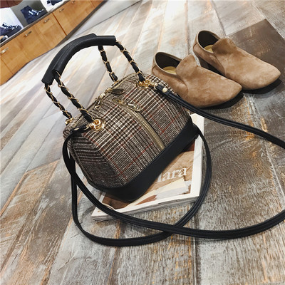 Ретро дамска чанта с дълги дръжки и цип - 2 цвята