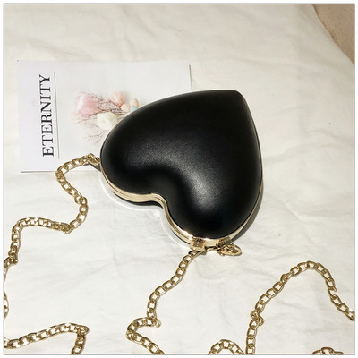 Дамска чанта във формата на сърце - различни цветове