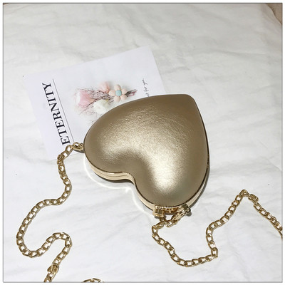 Дамска чанта във формата на сърце - различни цветове