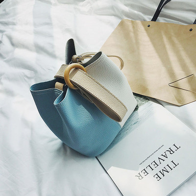 Малка дамска чанта от еко кожа с дълга дръжка - няколко цвята