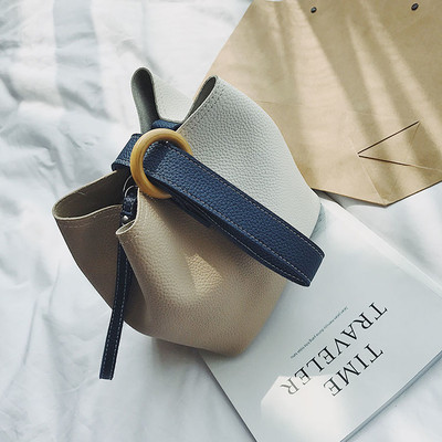 Малка дамска чанта от еко кожа с дълга дръжка - няколко цвята