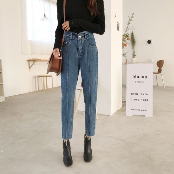 Дамски дънки в светъл и тъмен цвят с висока талия