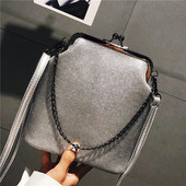 Дамска чанта с двойна верижка - няколко цвята