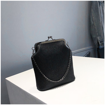 Дамска чанта с двойна верижка - няколко цвята