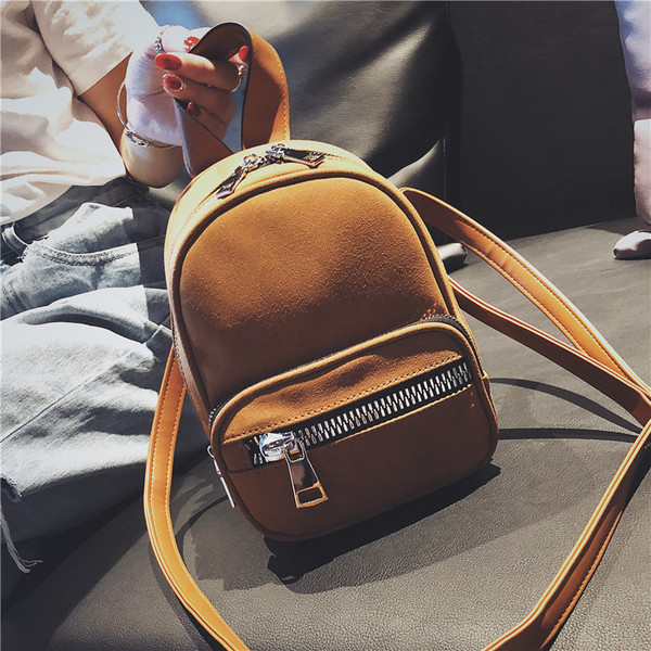 Дамска велурена раница с цип - няколко цвята