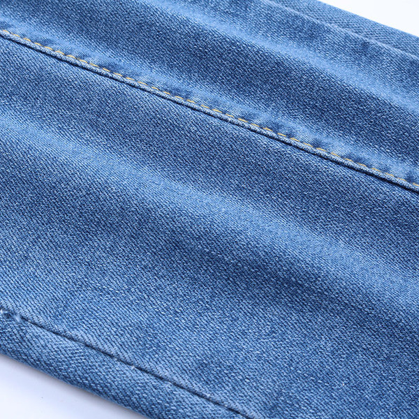 Дамски дънки с цепки и декоративни перли