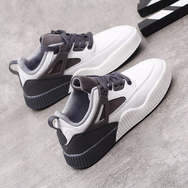 Μοντέρνα γυναικεία αθλητικά  παπούτσια