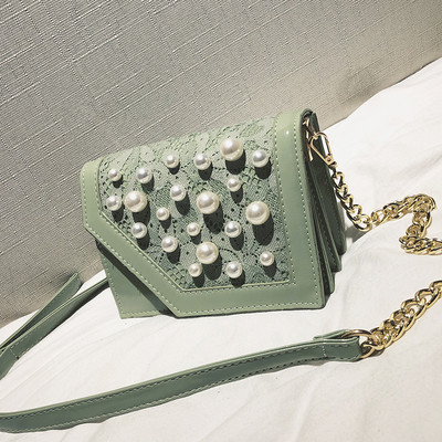 Стилна дамска чанта с перли и дълга верижка в няколко цвята