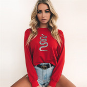 Ежедневна дамска блуза с цветна бродерия в червен цвят