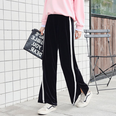 Дамски панталон от кадифе с бял кант в няколко цвята