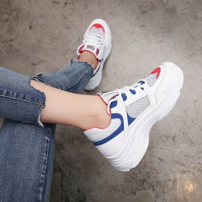 Tenisi dama comozi si respirabili in doua culori