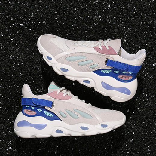 НОВ модел уникални дамски маратонки в три цвята