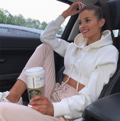 Къс дамски суичър с качулка и дълъг ръкав в седем цвята