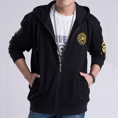 Мъжко горнище в няколко цвята с щампа 