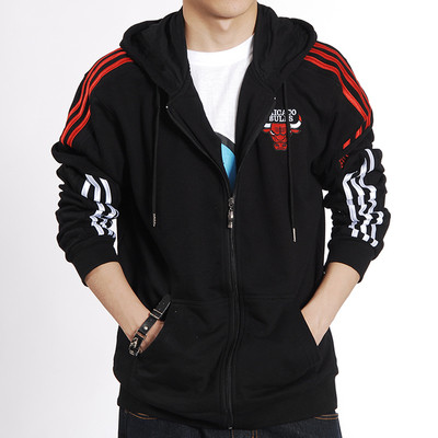 Мъжко горнище в няколко цвята с щампа 