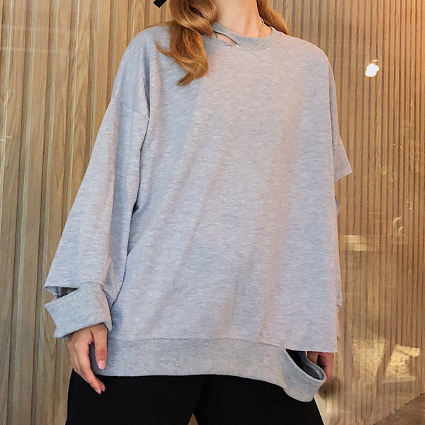 Hanorac de damă cu motive rupte în gri și negru