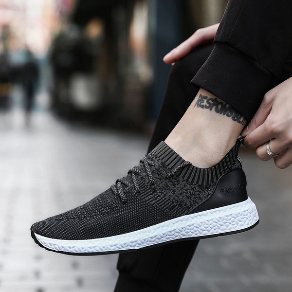 Мъжки спортно елегантни маратонки в няколко цвята