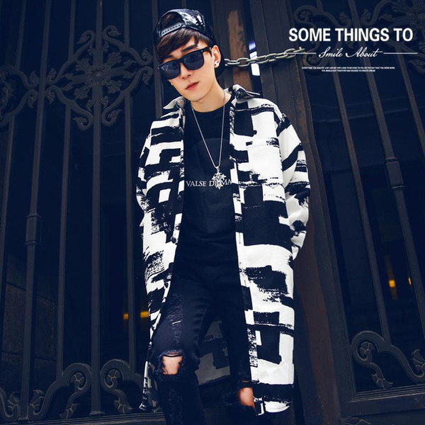 Мъжко дълго тънко яке в черно-бял цвят