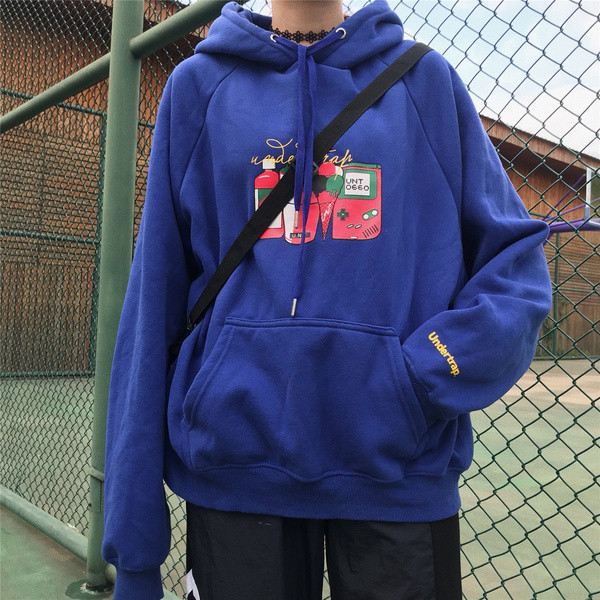 Дамски ежедневен суичър с апликация в няколко цвята