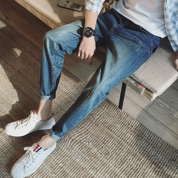 Мъжки дънки в няколко цвята подходящи за ежедневието