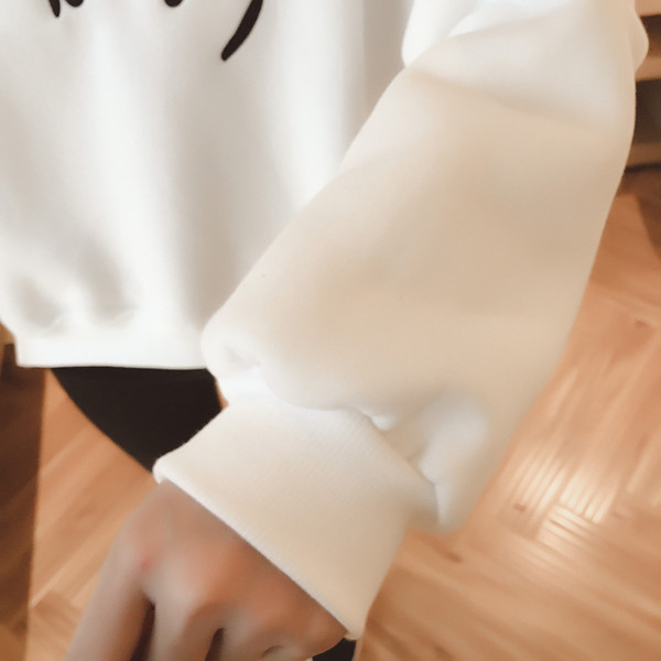 Hanorac casual dama cu guler in forma de O si inscription in mai multe culori