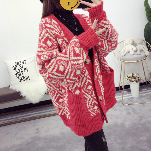 Дамска зимна жилетка с джобове - свободен модел