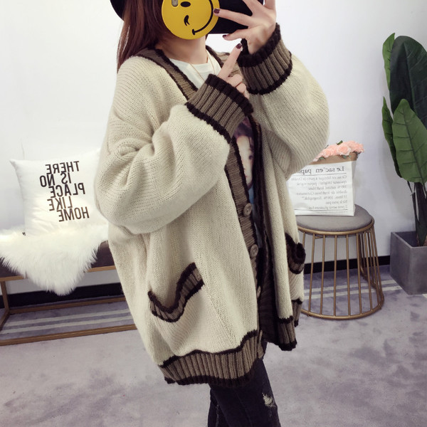 Дамска широка жилетка с надпис на гърба в два цвята