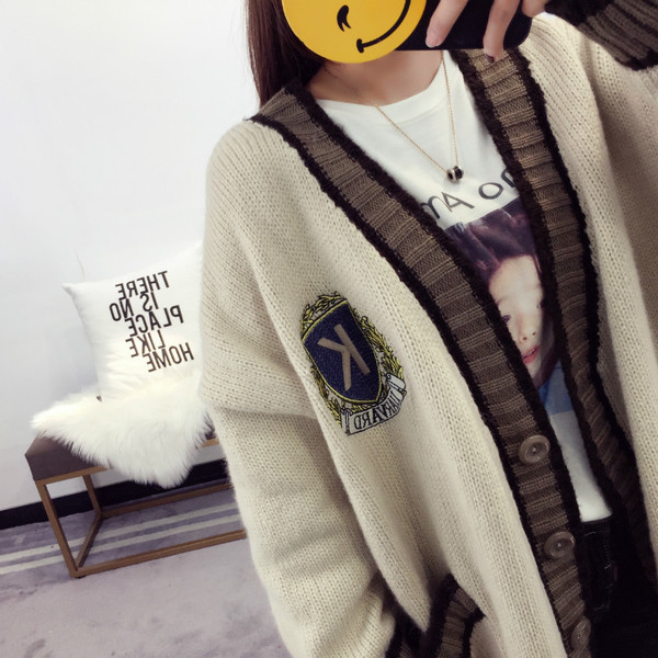 Дамска широка жилетка с надпис на гърба в два цвята