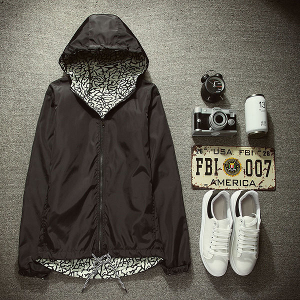 Дамско спортно-ежедневно яке с качулка в три цвята