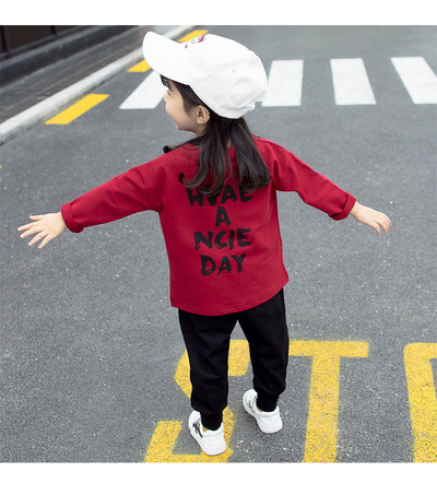 Gyermek sportkészlet lányoknak két részből, két színben