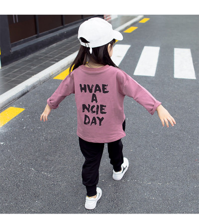 Gyermek sportkészlet lányoknak két részből, két színben