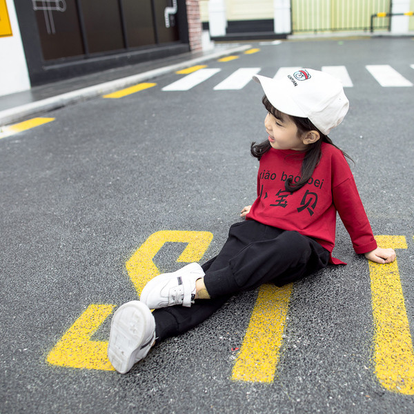 Gyermek sportkészlet lányoknak két részből, két színben