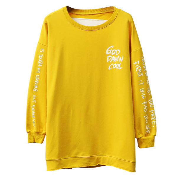 Модерен дамски суичър с разкъсани мотиви и надписи в четири цвята