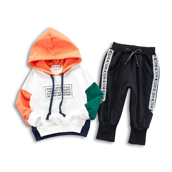 Спортен детски комплект за момчета от две части