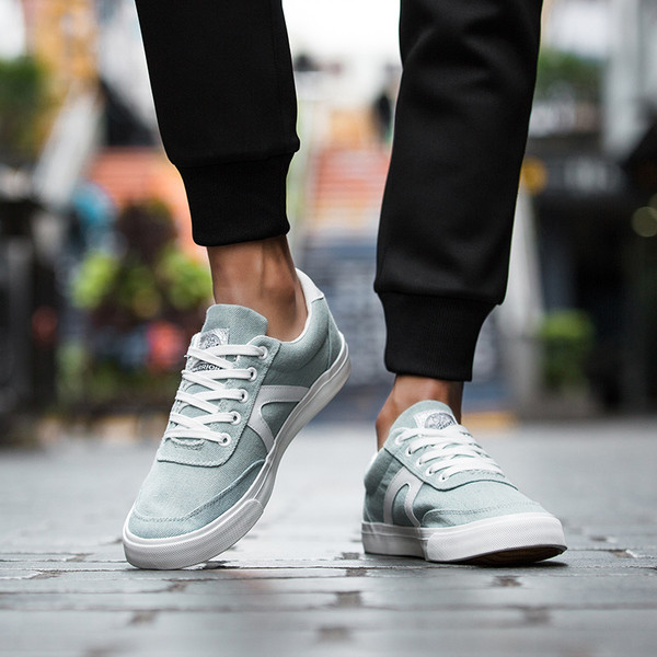 Мъжки спортно елегантни маратонки в четири цвята