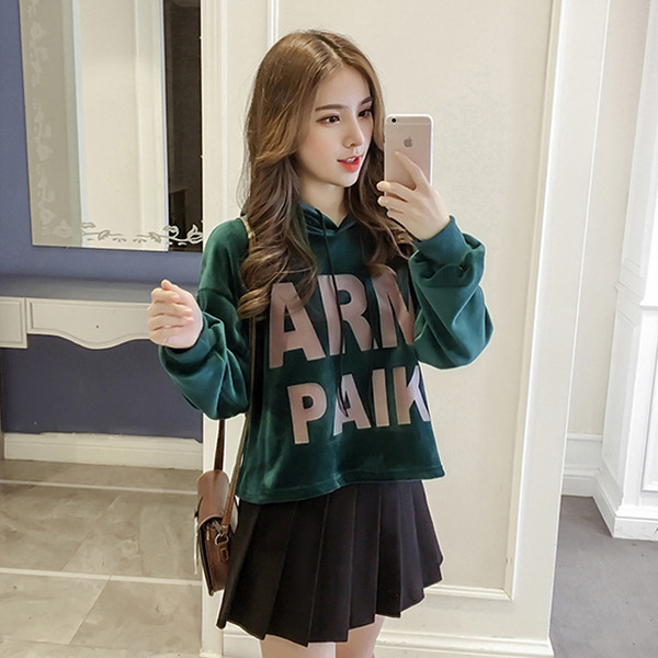 Дамски суичър от кадифе с надпис в няколко цвята