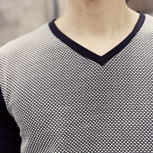 Мъжка блуза с V-образно деколте в три цвята