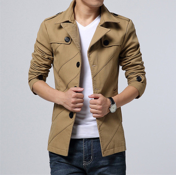 Мъжко палто с декоративни копчета 