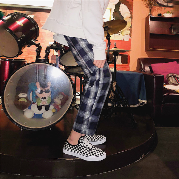 Модерни мъжки кецове на каре в два цвята