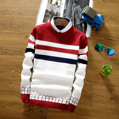Мъжки цветен пуловер с О-образна яка